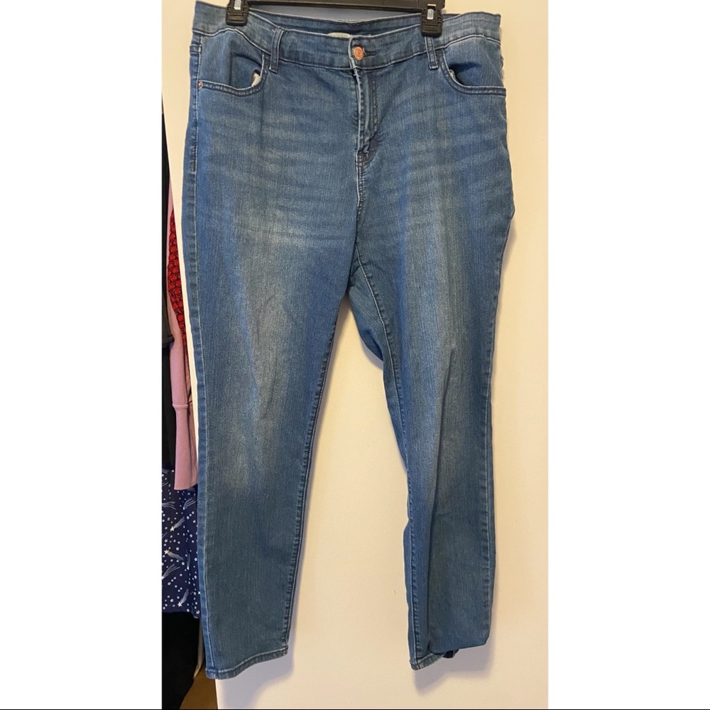 Size 14 old navy skinny Jean